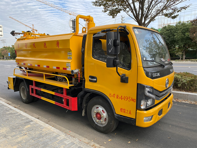 深圳清洗吸污车